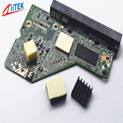 Elektrisch isolerend thermisch kussen met thermische geleidbaarheid van 2,0 W/MK voor thermisch beheer voor servers